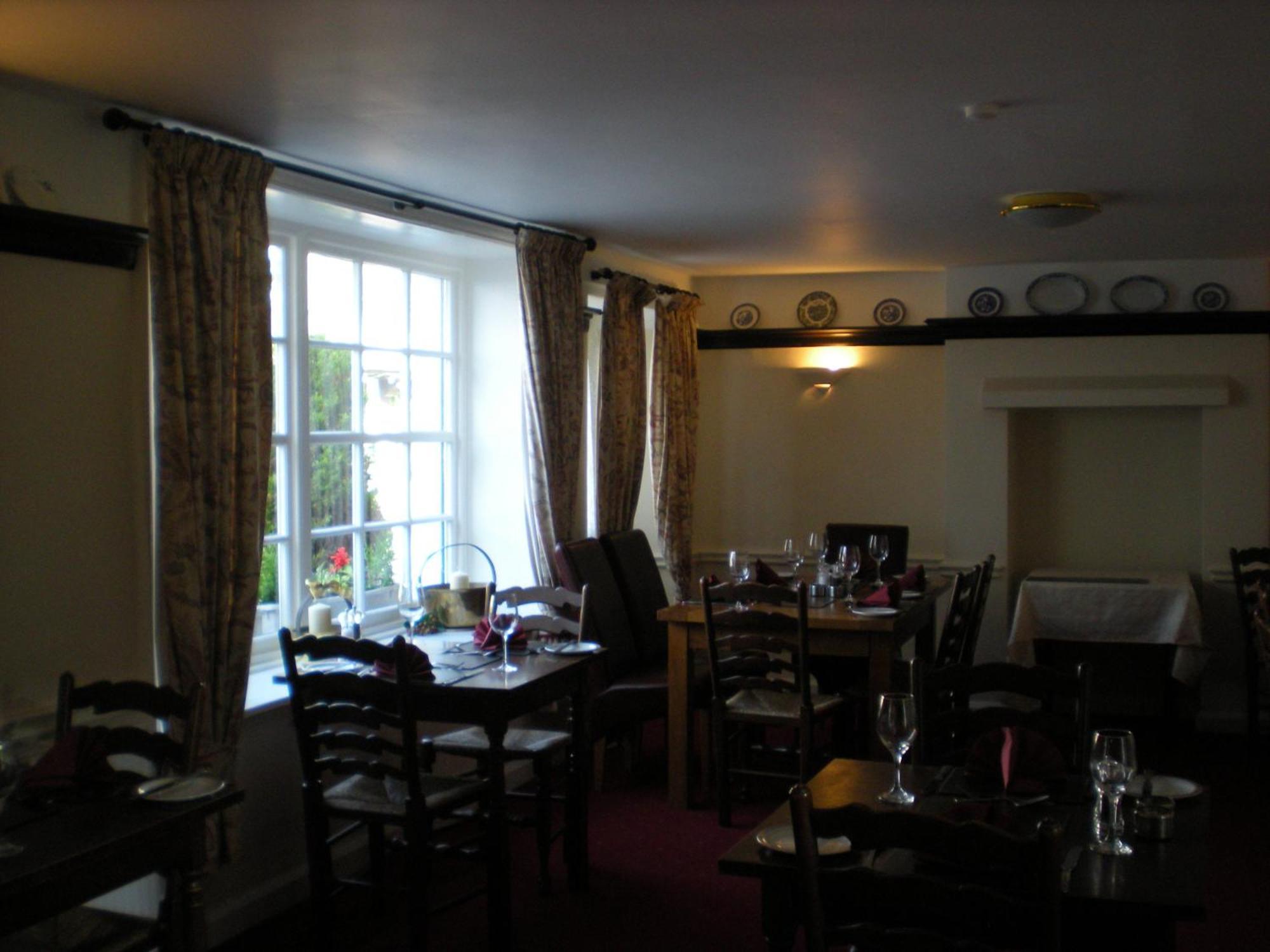 The Black Bull Inn And Hotel Конистън Екстериор снимка