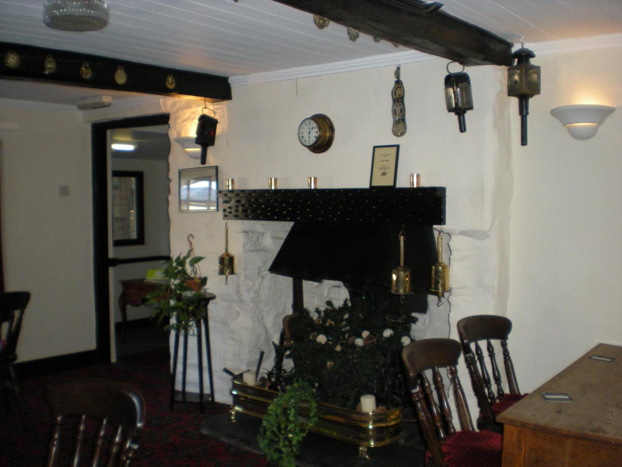 The Black Bull Inn And Hotel Конистън Екстериор снимка