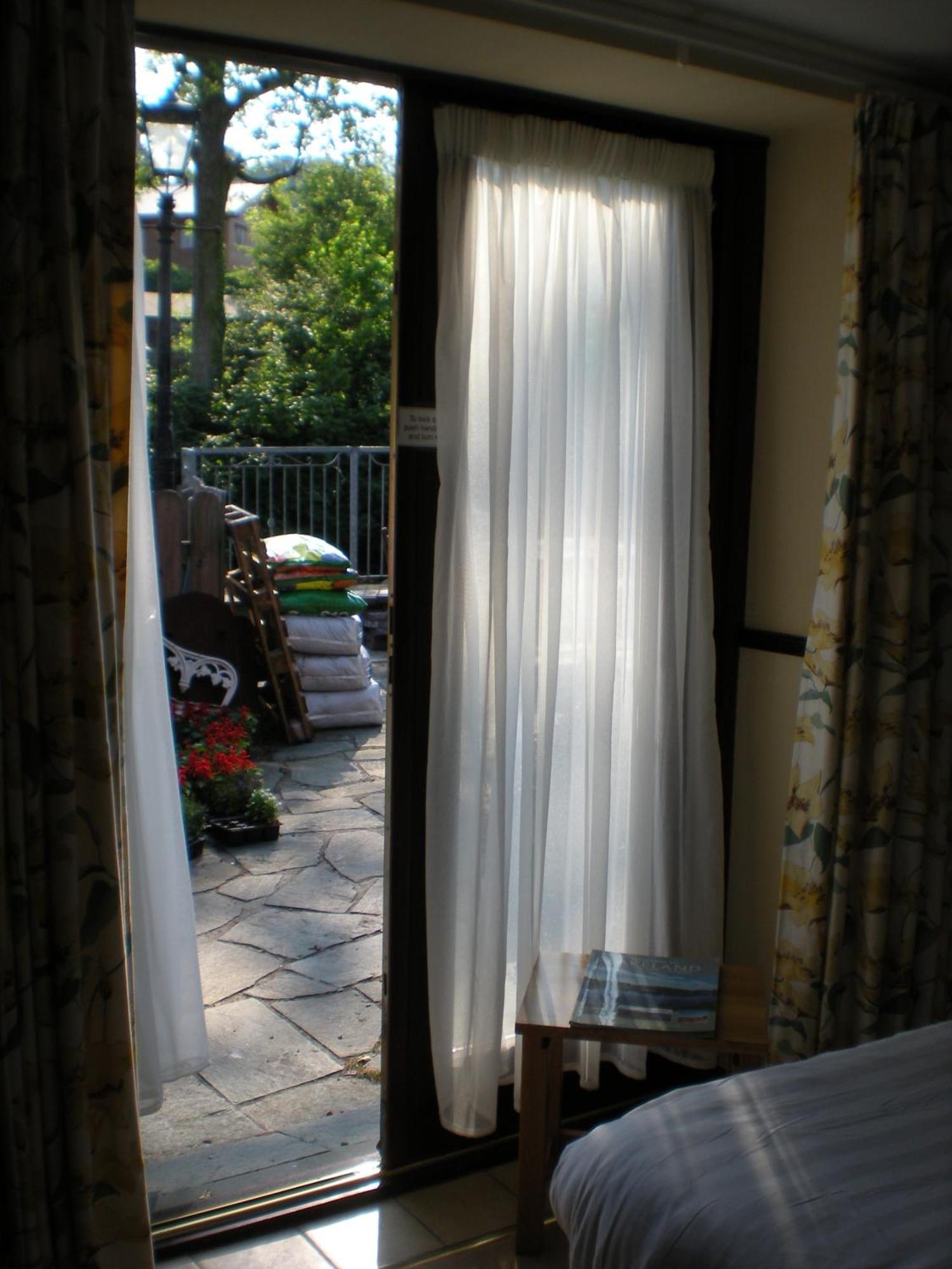 The Black Bull Inn And Hotel Конистън Екстериор снимка